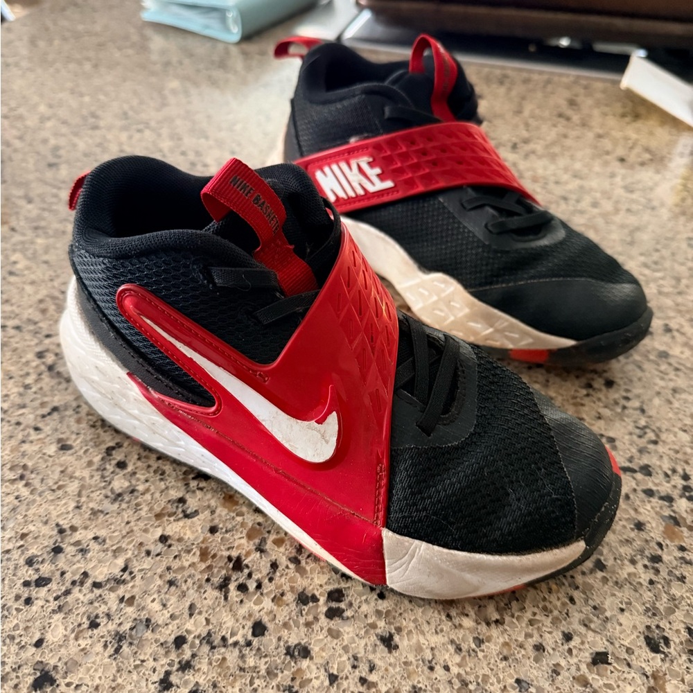 Nike Kids Red and Black Sneakers